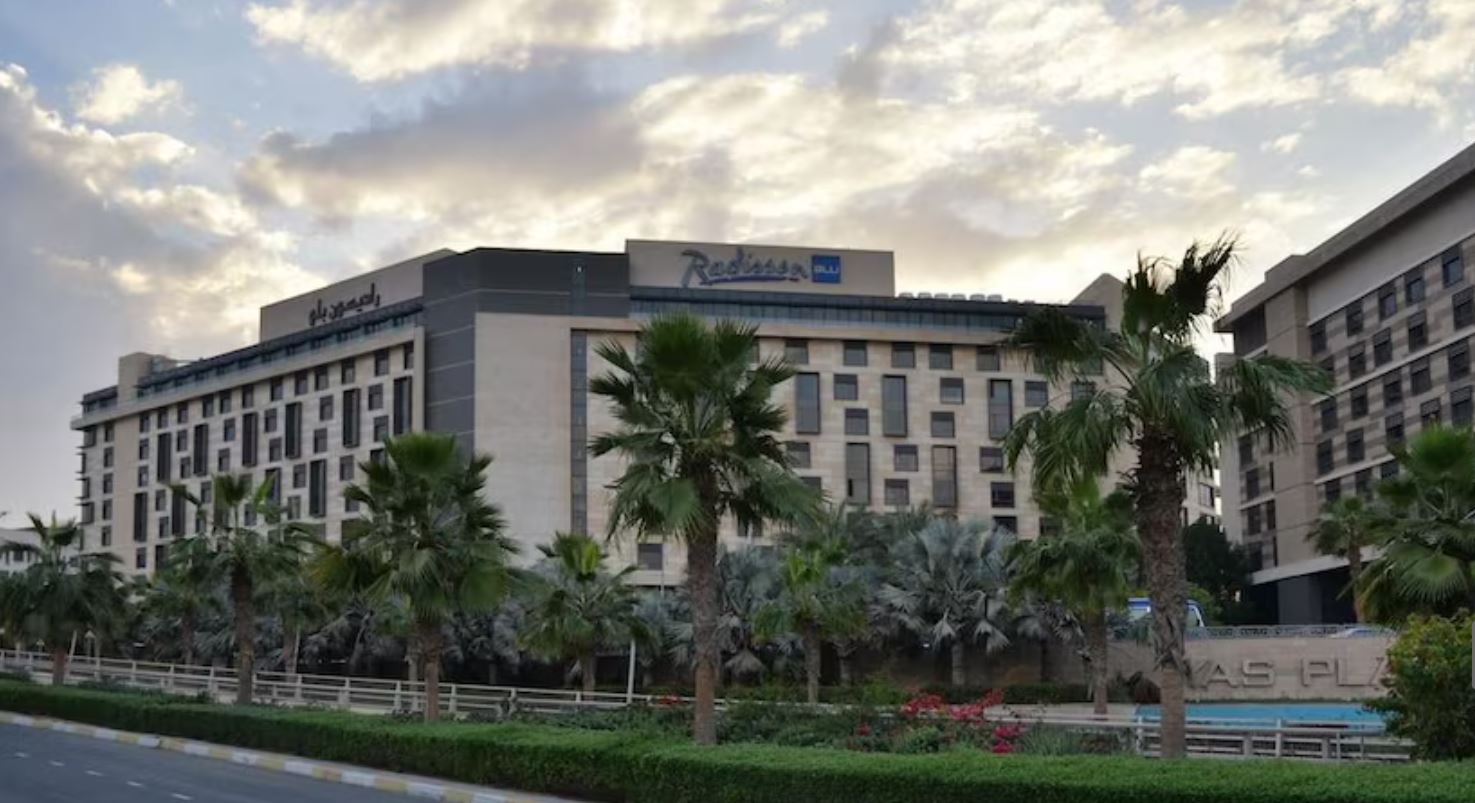 Hotel Radisson Blu Hotel and Resort Abu Dhabi Corniche, Vereinigte Arabische Emirate, Abu Dhabi. Großes 1